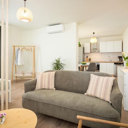 Cozy Room & Studio Kali روفينج المظهر الخارجي الصورة